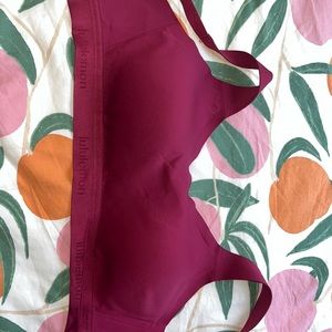 Lululemon bra